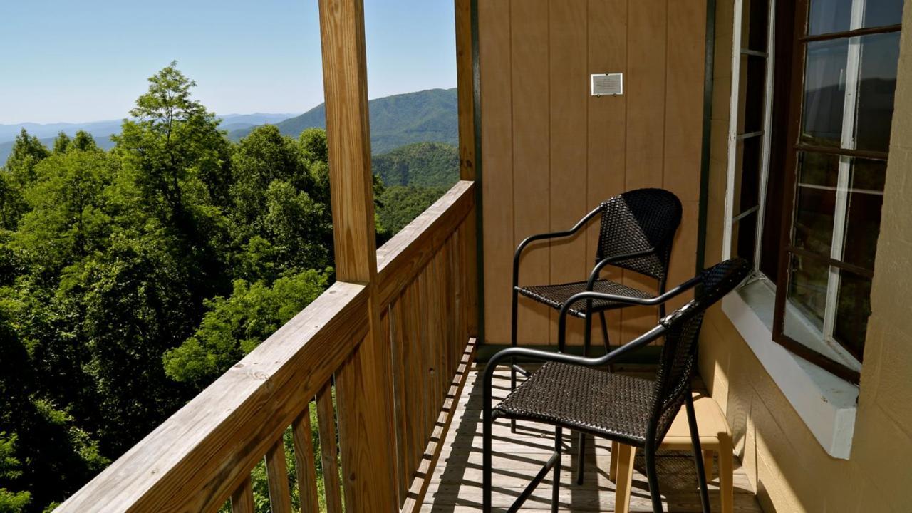 Alpine Inn Little Switzerland Exterior foto