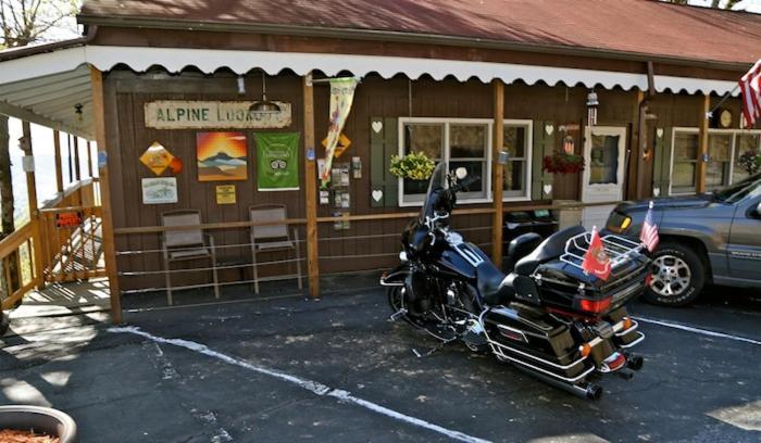 Alpine Inn Little Switzerland Exterior foto